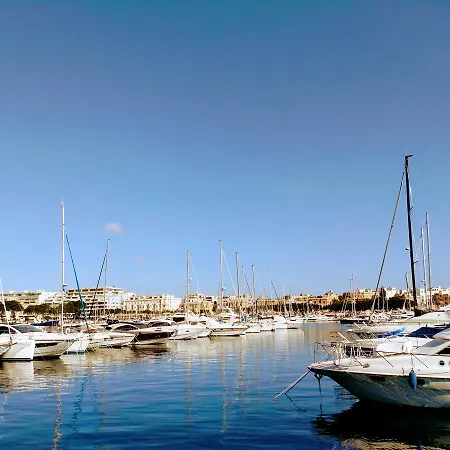 Charming With A Seaview * Sliema